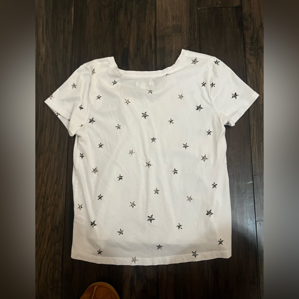 White tshirt